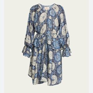 Beautiful Hannah Artwear sz l (fits my sz 8 body well)